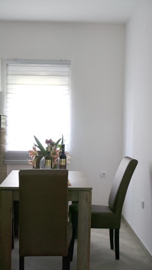 Apartments Pravica Τρέμπινιε Εξωτερικό φωτογραφία